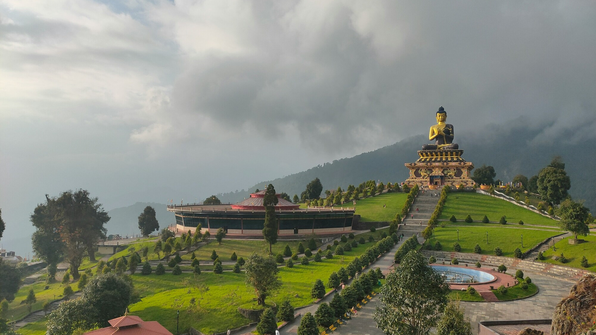 india_loabitour_villaggio